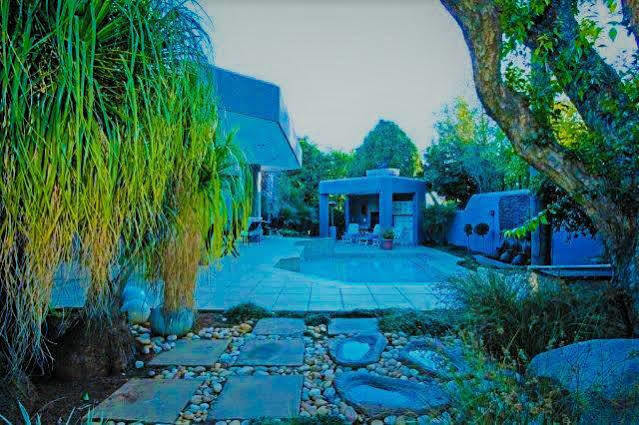 Le Petit Fillan Hotel Johannesburg Exterior photo