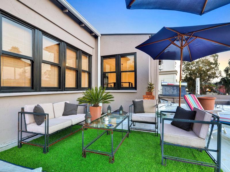 Le Petit Fillan Hotel Johannesburg Exterior photo