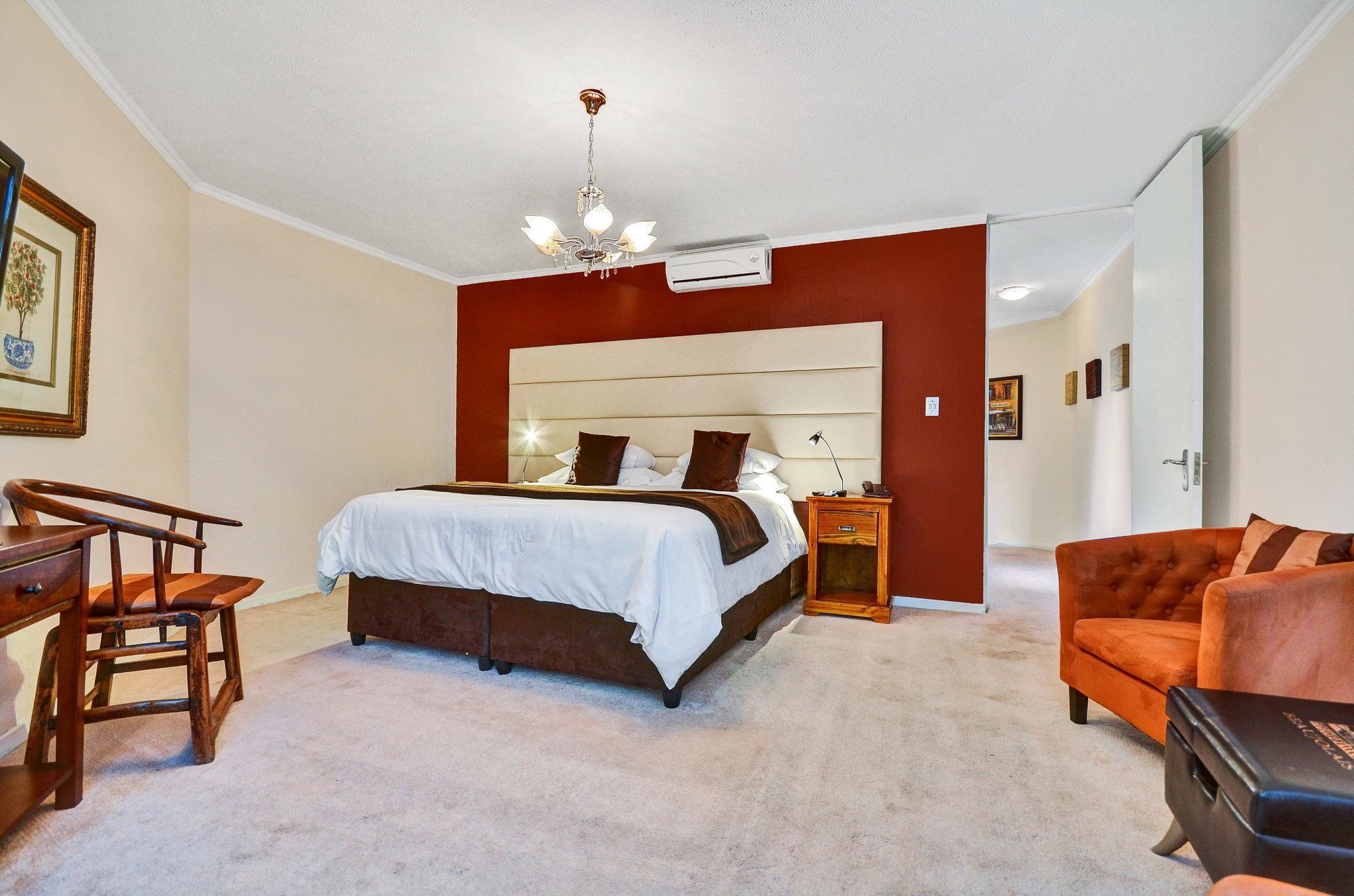 Le Petit Fillan Hotel Johannesburg Exterior photo